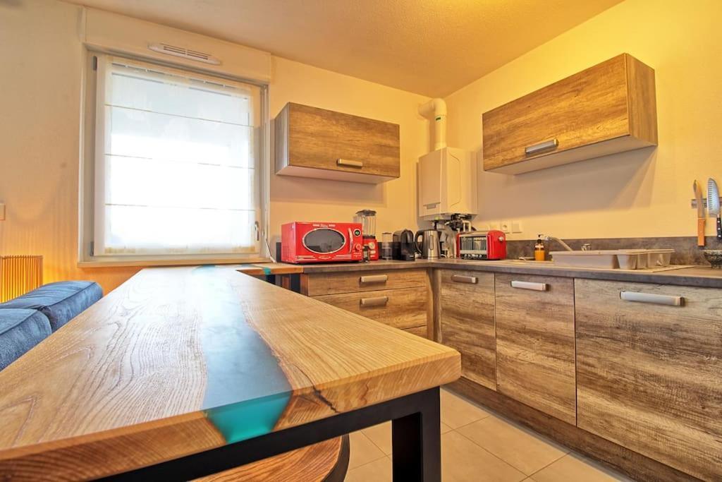 Appartement - Note Boisee - Terrasse & Parking 塞莱斯塔 外观 照片